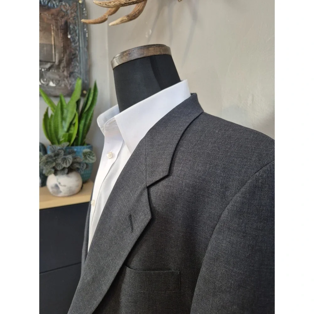 Hart Schaffner Marx Mens Wool Sports Coat 42L Gray Made in USA 2 Button V703